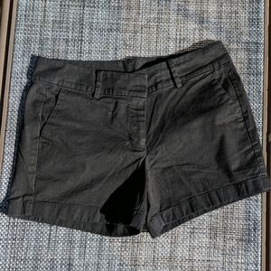 NWOT black Ann Taylor city shorts